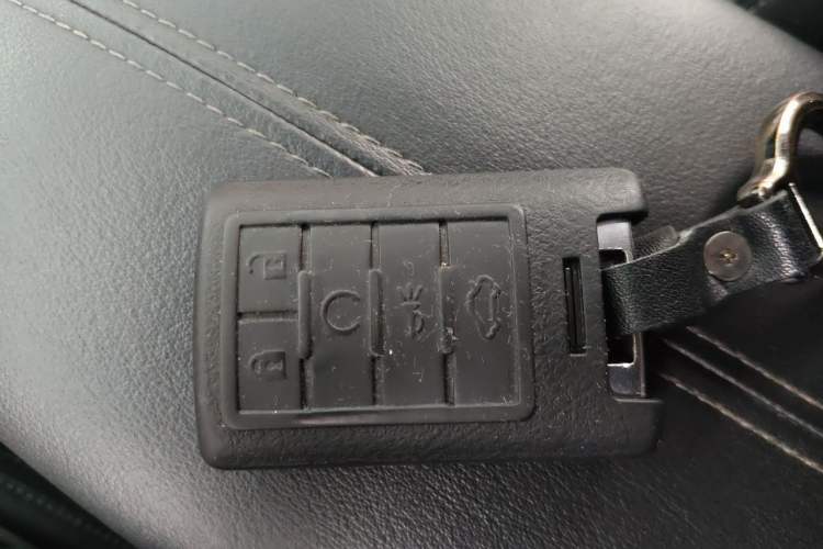 Used Cadillac XTS 2014 28T Luxury Model Vehicle Key