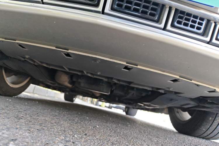 Used Cadillac XTS 2014 28T Comfort Version Chassis Front