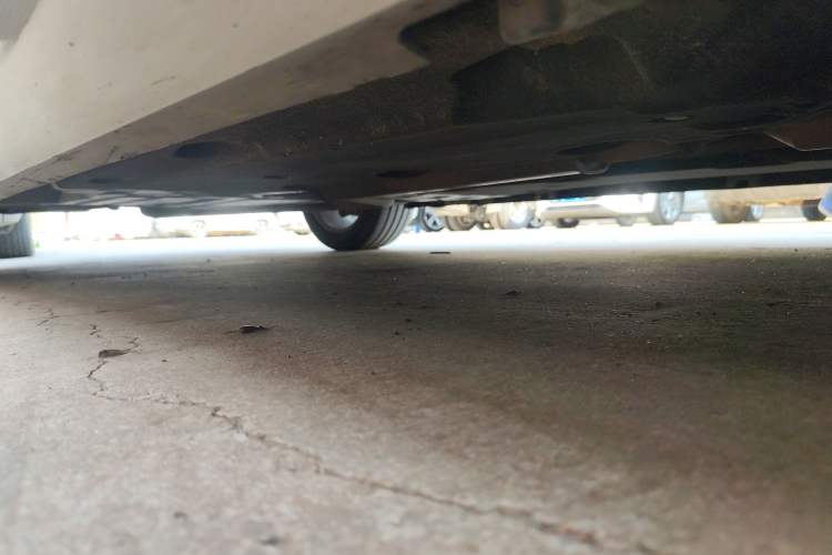 Used Cadillac XTS 2014 28T Comfort Version Chassis Front Right