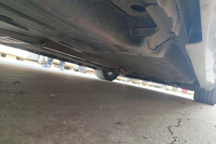 Used Cadillac XTS 2014 28T Comfort Version Chassis Rear Right