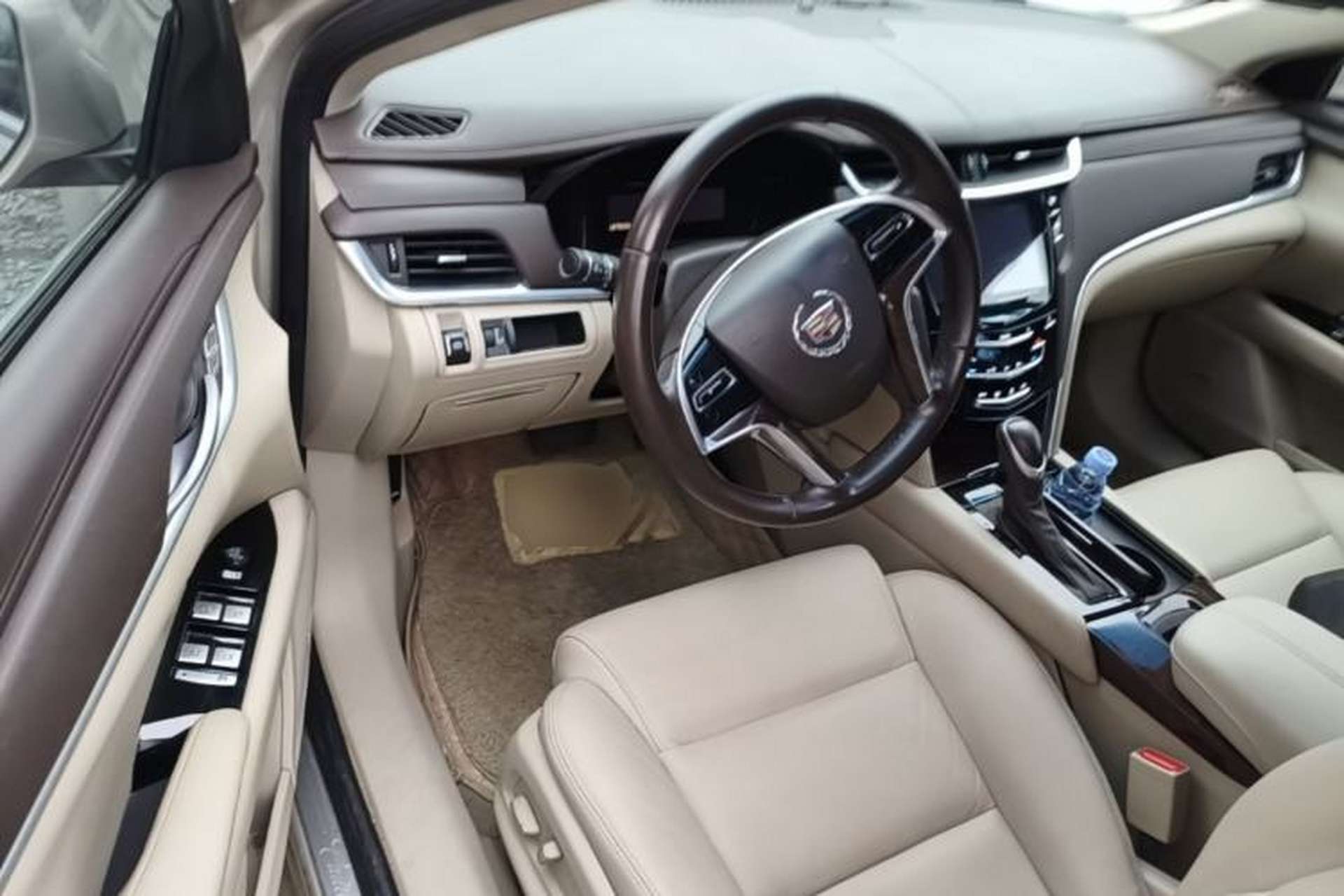 Used Cadillac XTS 2014 28T Comfort Version Driver Seat