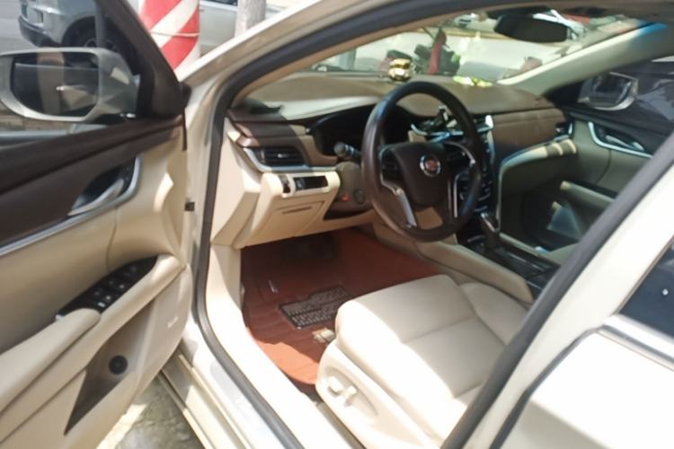 Used Cadillac XTS 2014 28T Comfort Version Driver Seat