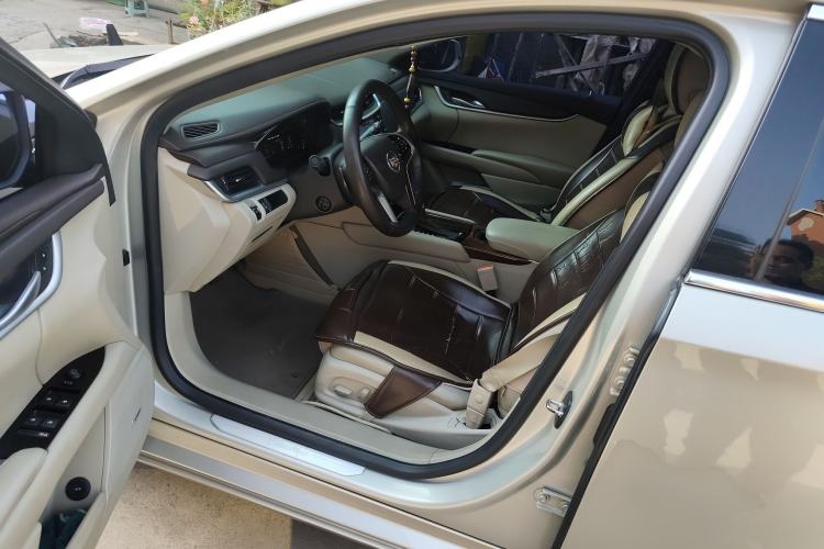Used Cadillac XTS 2014 28T Comfort Version Driver Seat