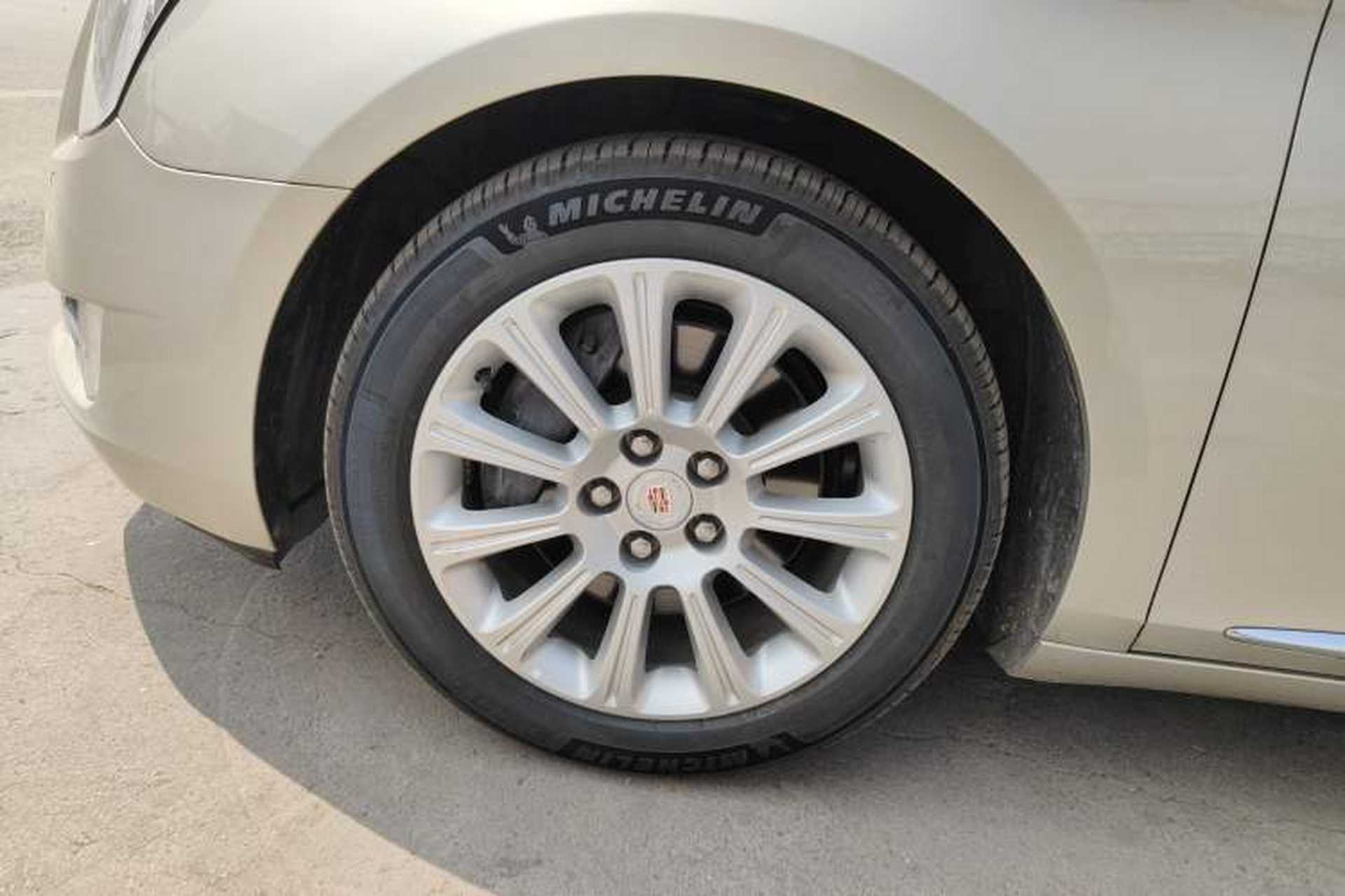 Used Cadillac XTS 2014 28T Luxury Model Exterior 1