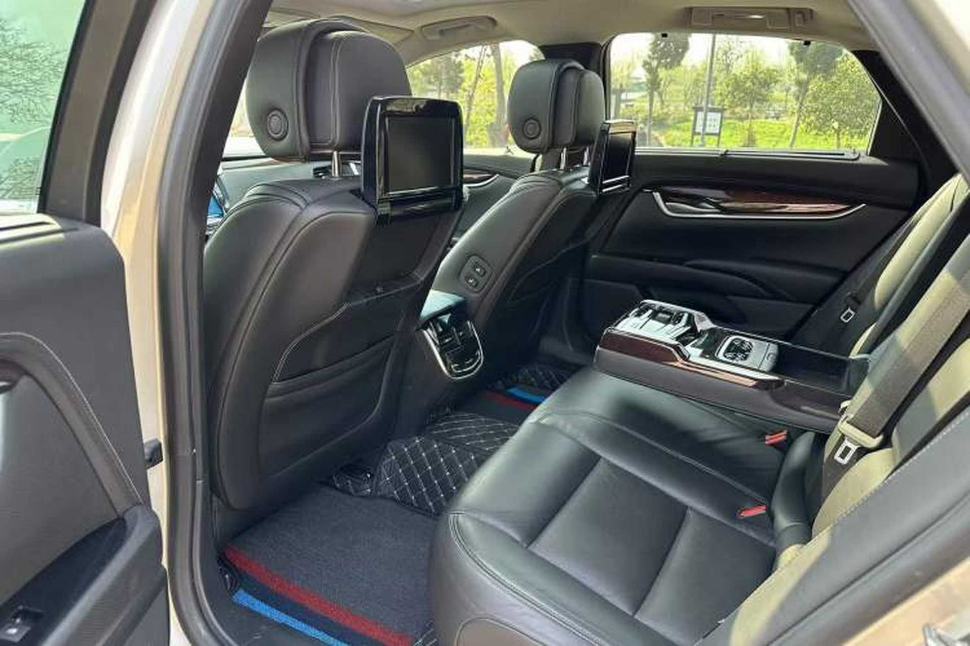 Used Cadillac XTS 2014 28T Luxury Model Interior 3