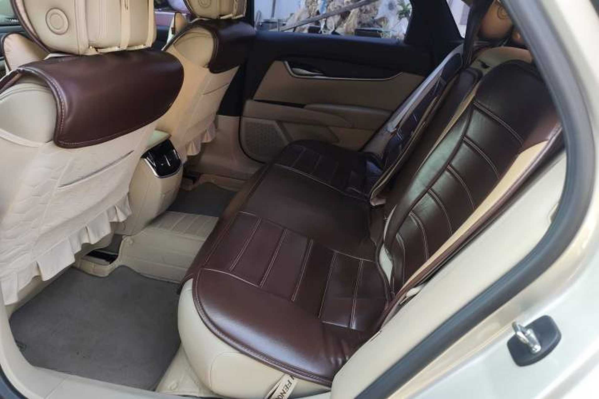 Used Cadillac XTS 2014 28T Comfort Version Left Rear Seat