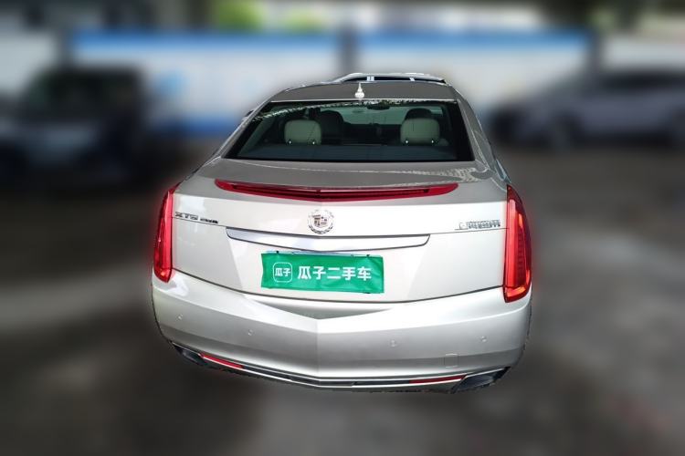 Used Cadillac XTS 2014 28T Luxury Model Rear