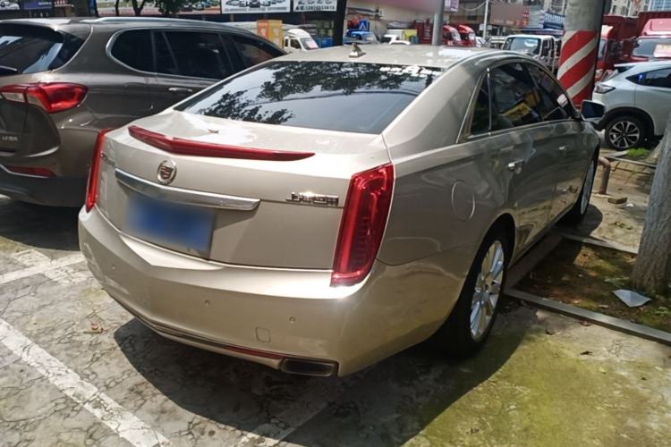 Used Cadillac XTS 2014 28T Comfort Version Rear Right 45 Deg