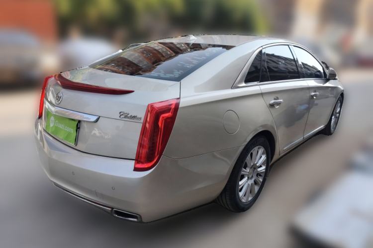 Used Cadillac XTS 2014 28T Comfort Version Rear Right 45 Deg