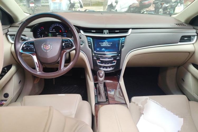 Used Cadillac XTS 2015 28T Comfort Model Center Console