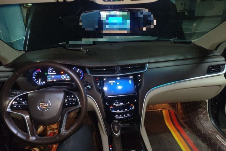 Used Cadillac XTS 2015 28T Comfort Model Center Console