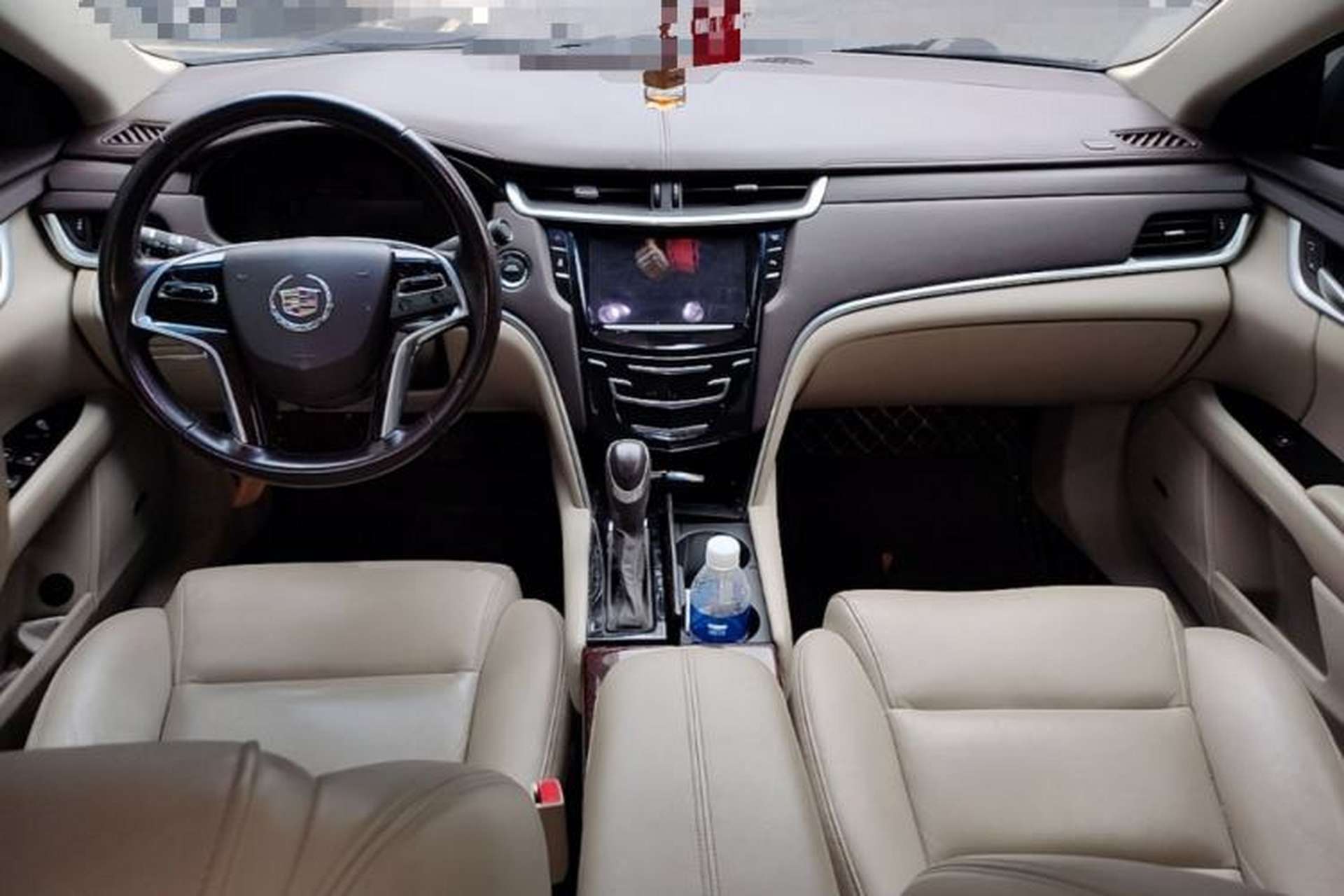 Used Cadillac XTS 2015 28T Comfort Model Center Console