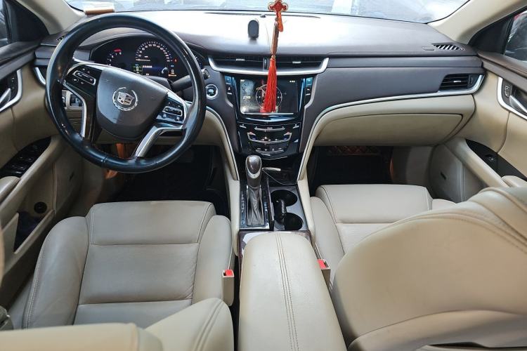 Used Cadillac XTS 2015 28T Comfort Model Center Console
