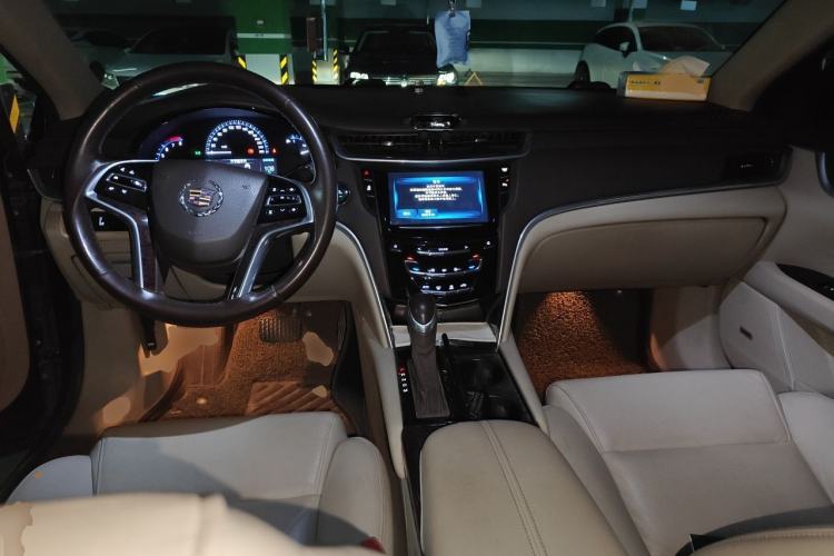 Used Cadillac XTS 2015 28T Comfort Model Center Console