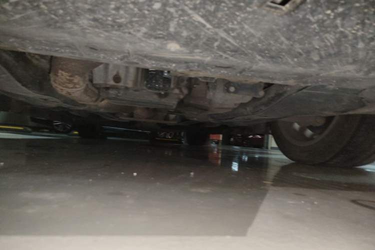 Used Cadillac XTS 2015 28T Comfort Model Chassis Front
