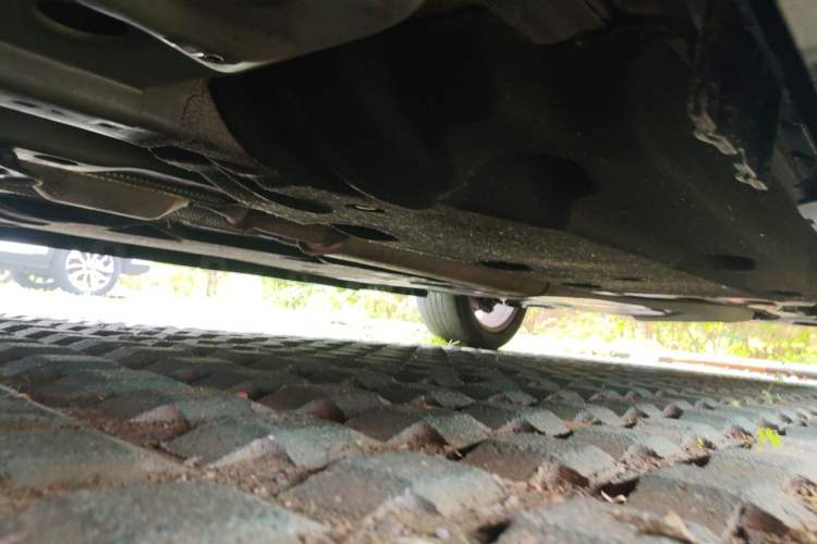 Used Cadillac XTS 2015 28T Comfort Model Chassis Front Left
