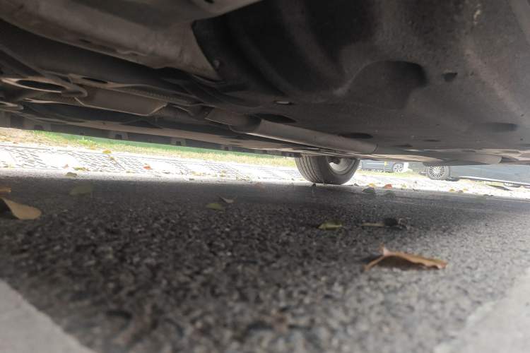 Used Cadillac XTS 2015 28T Comfort Model Chassis Front Left