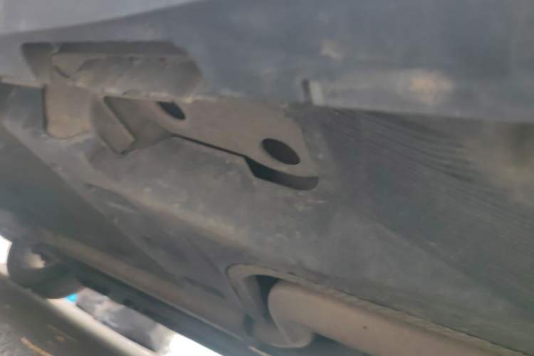 Used Cadillac XTS 2015 28T Comfort Model Chassis Rear Left