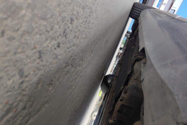 Used Cadillac XTS 2015 28T Comfort Model Chassis Rear Left