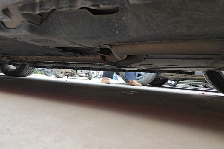 Used Cadillac XTS 2015 28T Comfort Model Chassis Rear Left