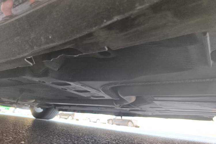 Used Cadillac XTS 2015 28T Luxury Model Chassis Rear Left