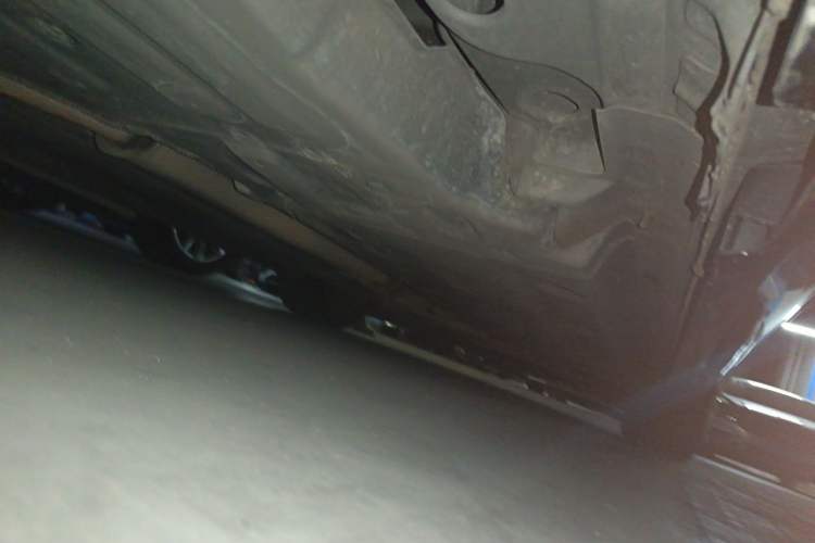 Used Cadillac XTS 2015 28T Comfort Model Chassis Rear Right