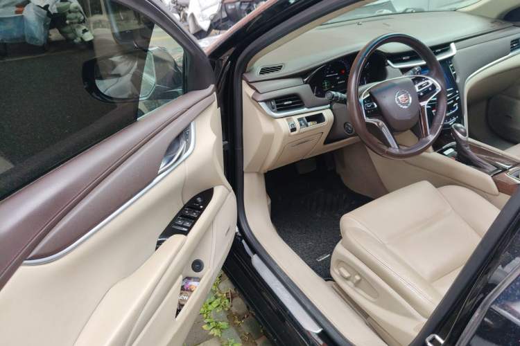 Used Cadillac XTS 2015 28T Comfort Model Driver Seat