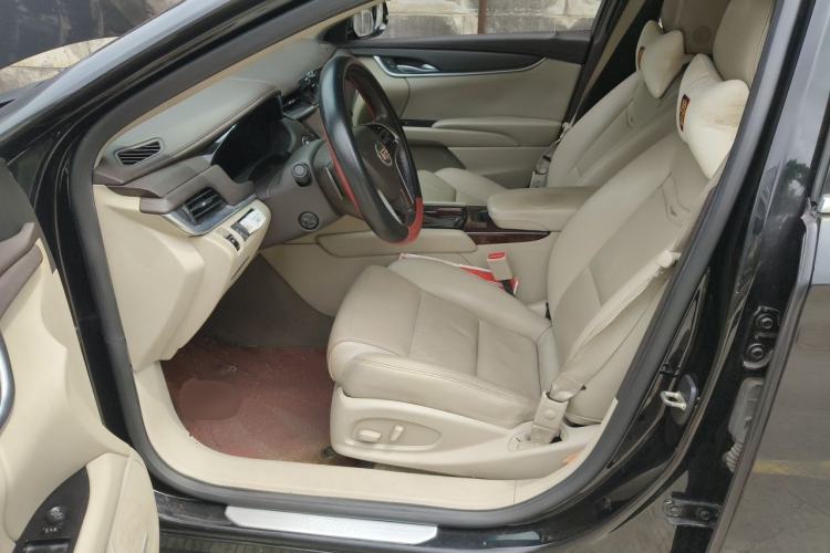 Used Cadillac XTS 2015 28T Comfort Model Driver Seat