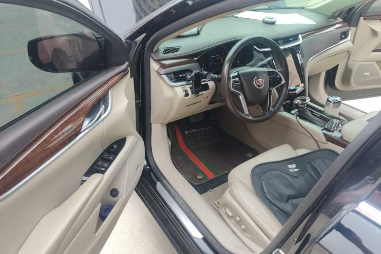 Used Cadillac XTS 2015 28T Elite Model Driver Seat