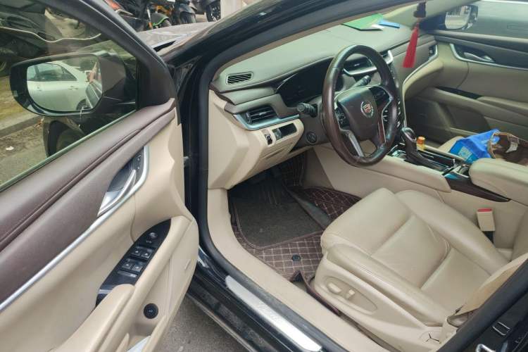 Used Cadillac XTS 2015 28T Comfort Model Driver Seat