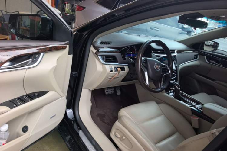 Used Cadillac XTS 2015 28T Comfort Model Driver Seat