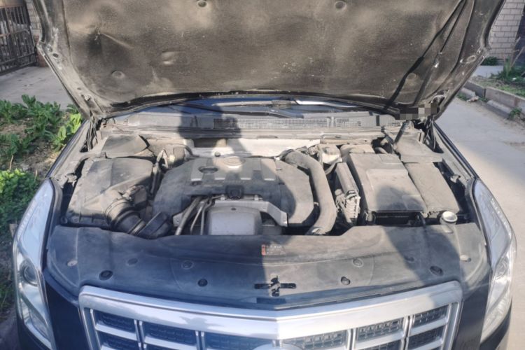 Used Cadillac XTS 2015 28T Elite Model Engine Bay
