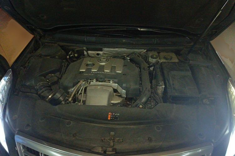 Used Cadillac XTS 2015 28T Comfort Model Engine Bay