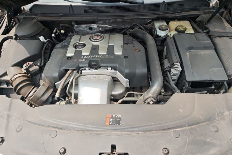 Used Cadillac XTS 2015 28T Luxury Model Engine Bay