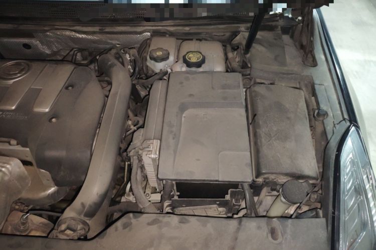 Used Cadillac XTS 2015 28T Comfort Model Engine Bay Left