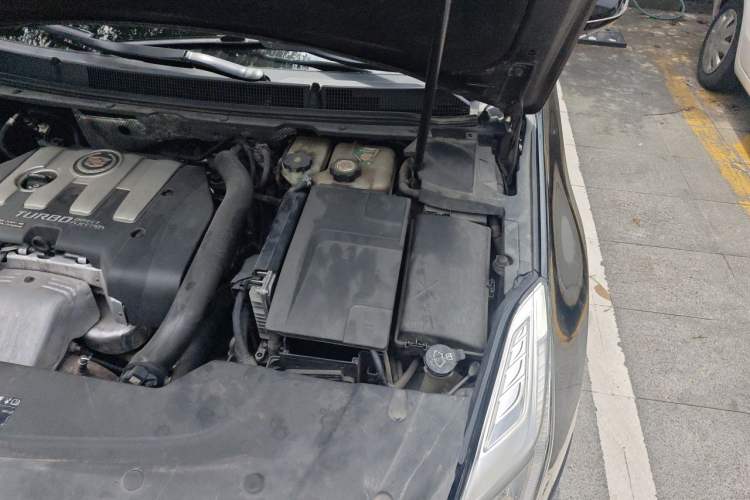 Used Cadillac XTS 2015 28T Elite Model Engine Bay Left