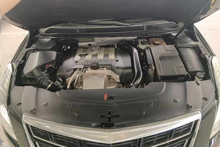Used Cadillac XTS 2015 28T Comfort Model Engine Bay
