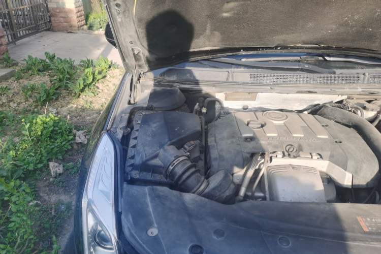 Used Cadillac XTS 2015 28T Elite Model Engine Bay Right