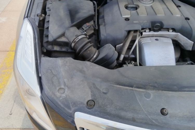 Used Cadillac XTS 2015 28T Comfort Model Engine Bay Right