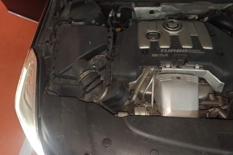 Used Cadillac XTS 2015 28T Elite Model Engine Bay Right
