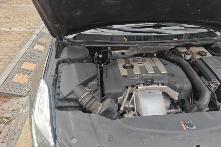 Used Cadillac XTS 2015 28T Comfort Model Engine Bay Right