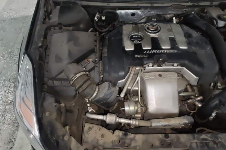 Used Cadillac XTS 2015 28T Elite Model Engine Bay Right
