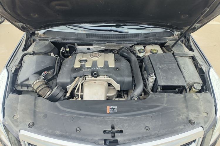 Used Cadillac XTS 2015 28T Comfort Model Engine Bay