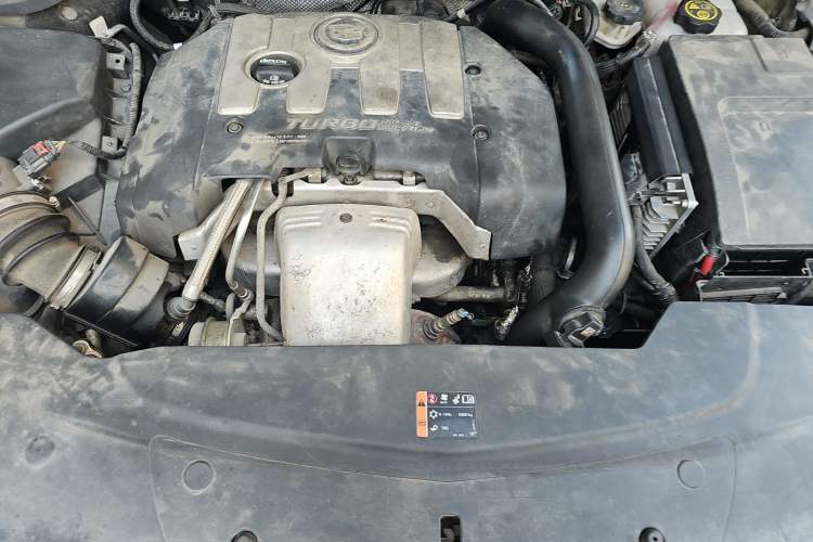 Used Cadillac XTS 2015 28T Comfort Model Engine Bay