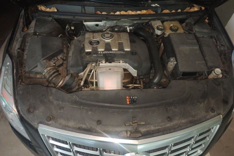 Used Cadillac XTS 2015 28T Elite Model Engine Bay