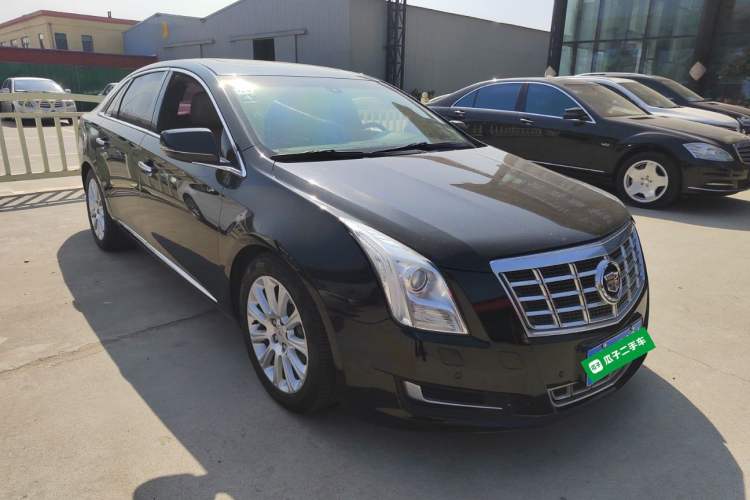 Used Cadillac XTS 2015 28T Comfort Model Exterior 1