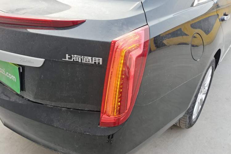 Used Cadillac XTS 2015 28T Comfort Model Exterior 3