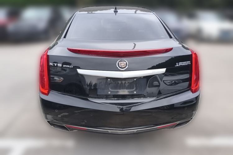 Used Cadillac XTS 2015 28T Luxury Model Exterior 4