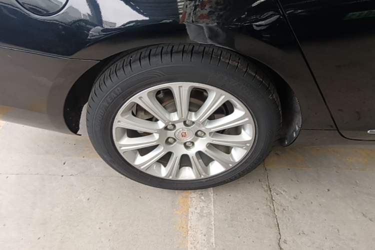 Used Cadillac XTS 2015 28T Comfort Model Exterior 5