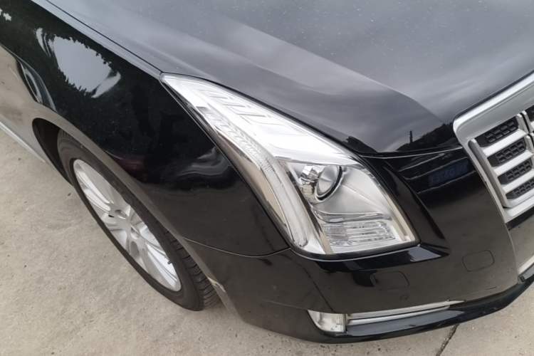 Used Cadillac XTS 2015 28T Luxury Model Exterior 6
